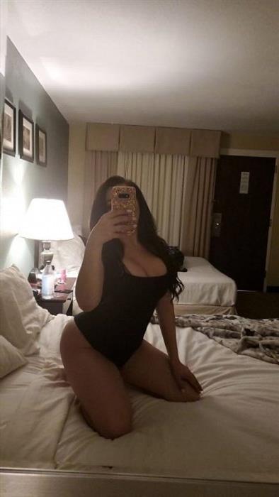 Shisha, 18, Helsinki - Finland, Massage