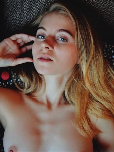 Esadsdotter, 18, Drammen - Norway, Elite escort