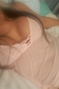 Escort Azhin Sabir,Paris lovely body big boobs