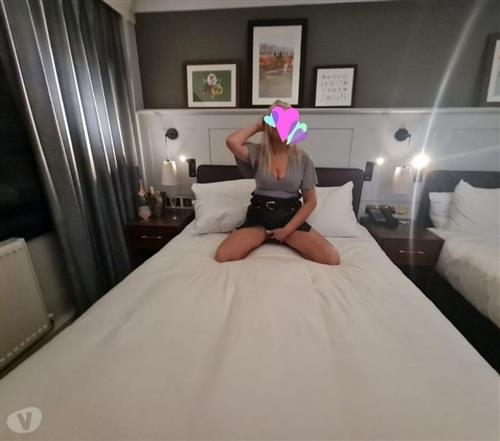 Mitsue, 19, Esbjerg - Denmark, Private escort