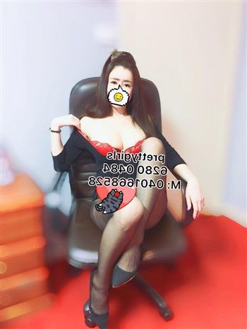 Escort Xiao Bing,Como Lake outcalls anal sex bdsm couples